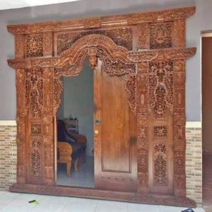 Gebyog Pintu Ukir 3 Dimensi