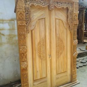 Gebyog Pintu Jati Ukiran 3 Dimensi
