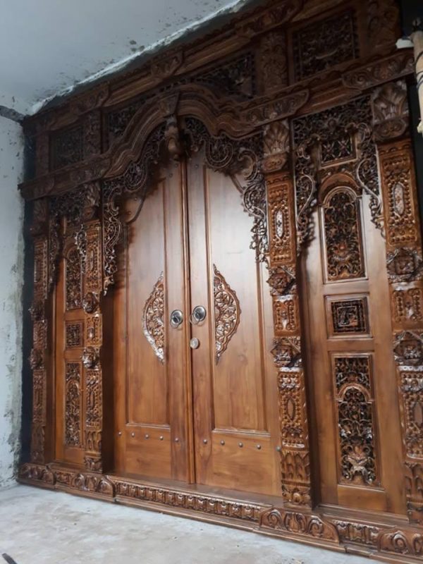 Gebyok Ukuran 3 Meter