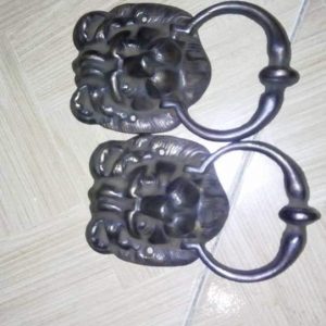Handel Pintu Kuno Antik Besi Hitam