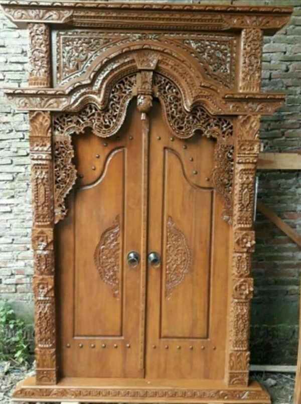 pintu-06.jpeg Pintu Gebyok Gapura Ukir Jati